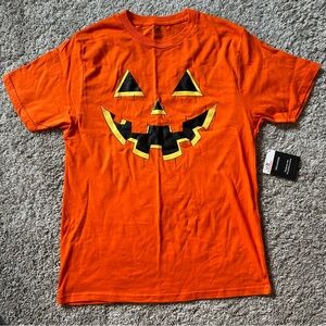 NWT Men's Halloween Pumpkin Shirt